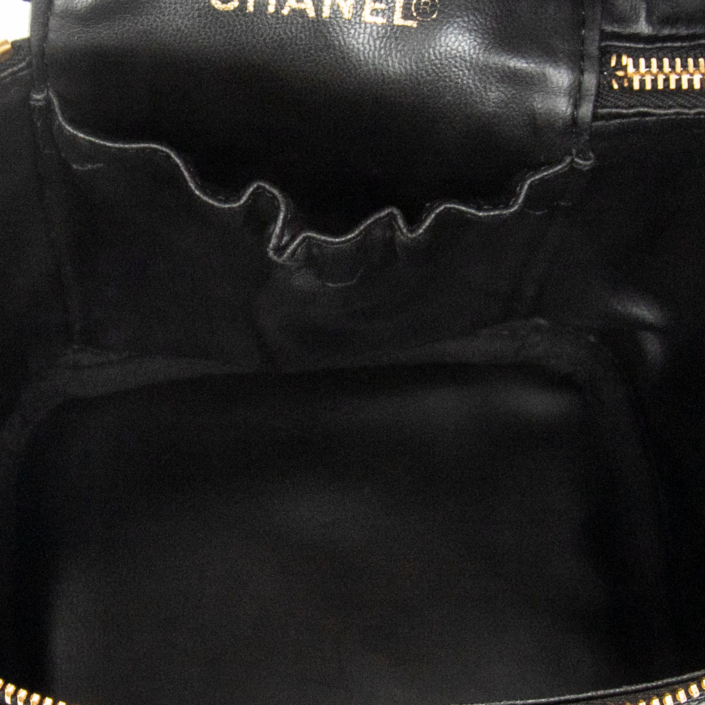 Handbag Timeless Tall Vanity Case Black Caviar Leather
