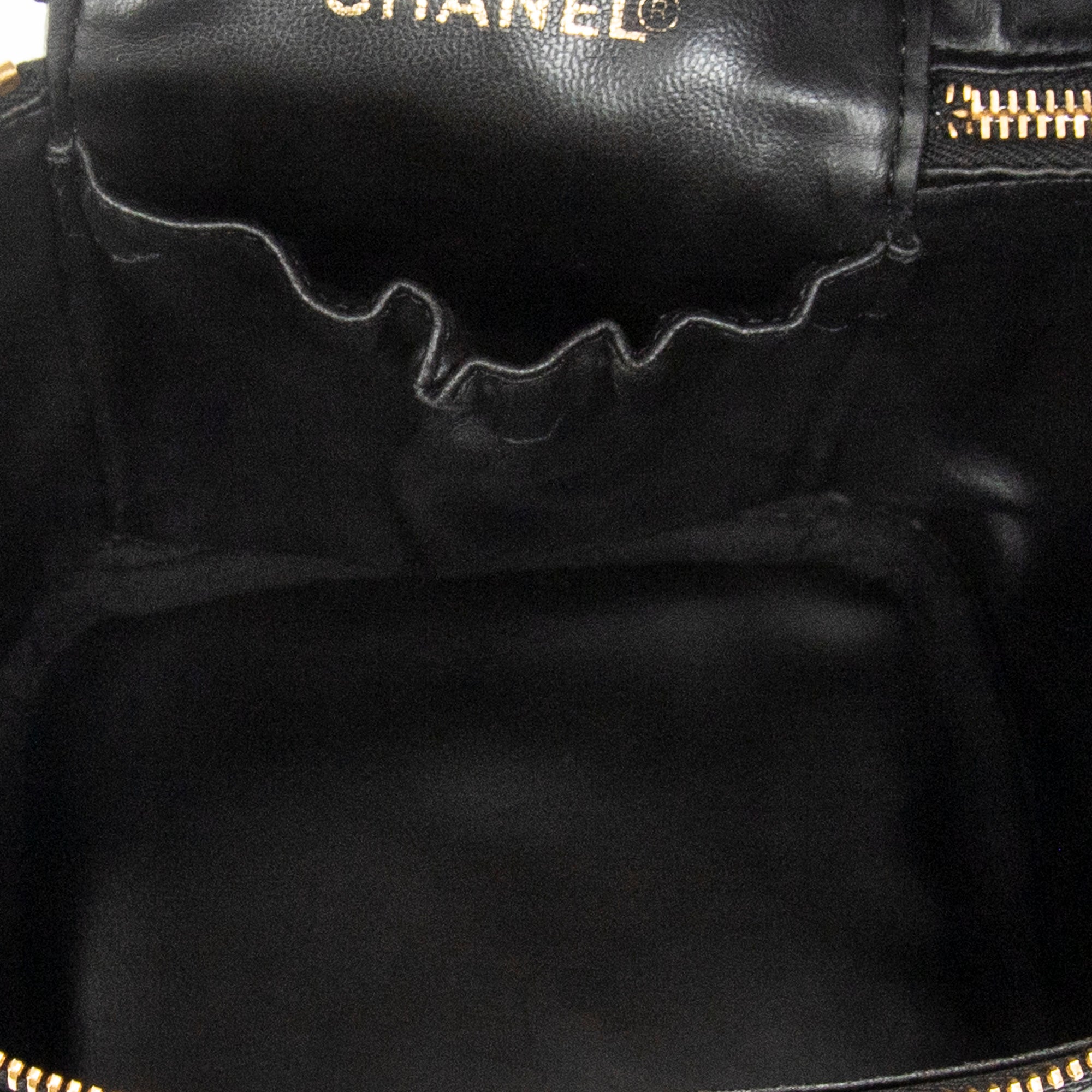 Handbag Timeless Tall Vanity Case Black Caviar Leather