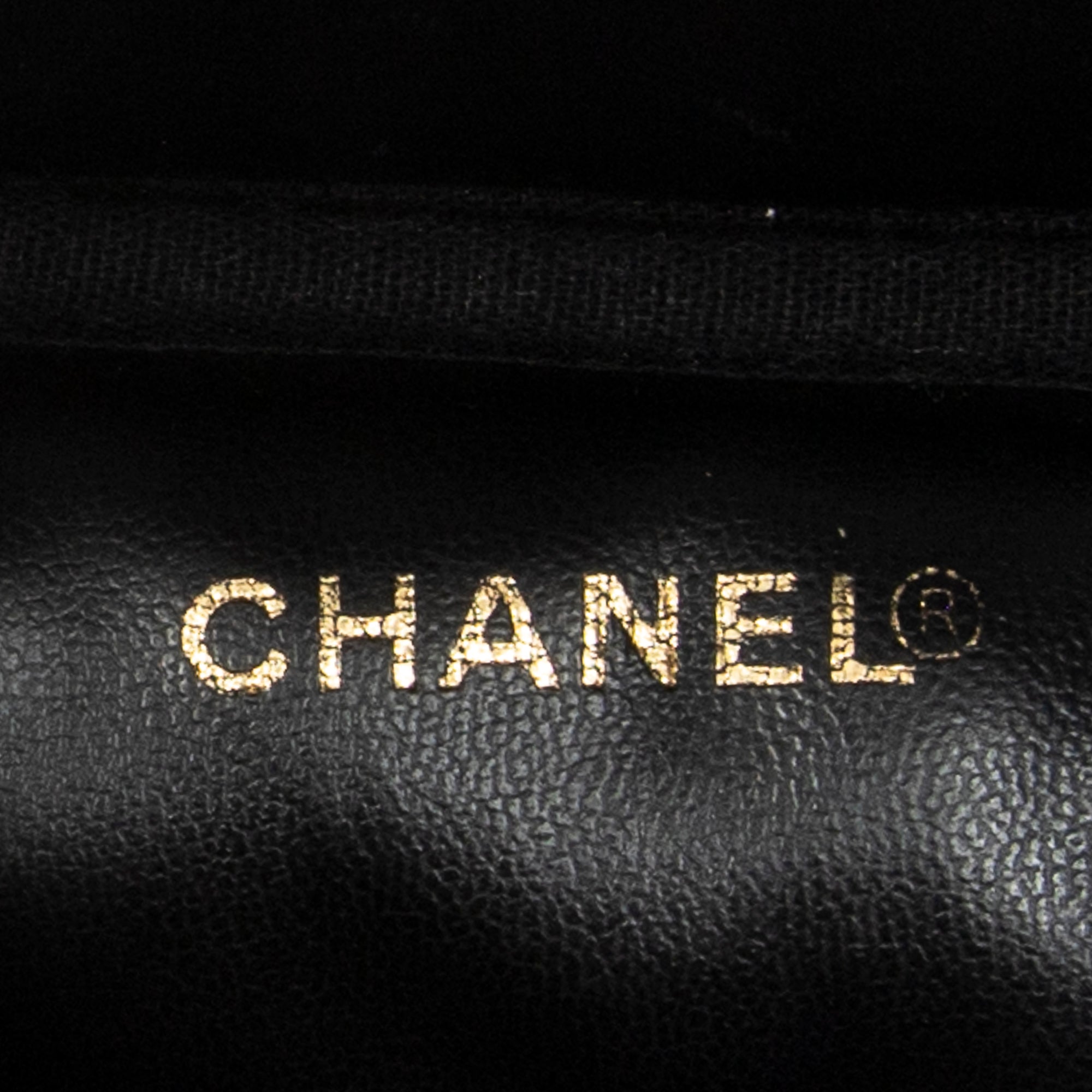 Handbag Timeless Tall Vanity Case Black Caviar Leather