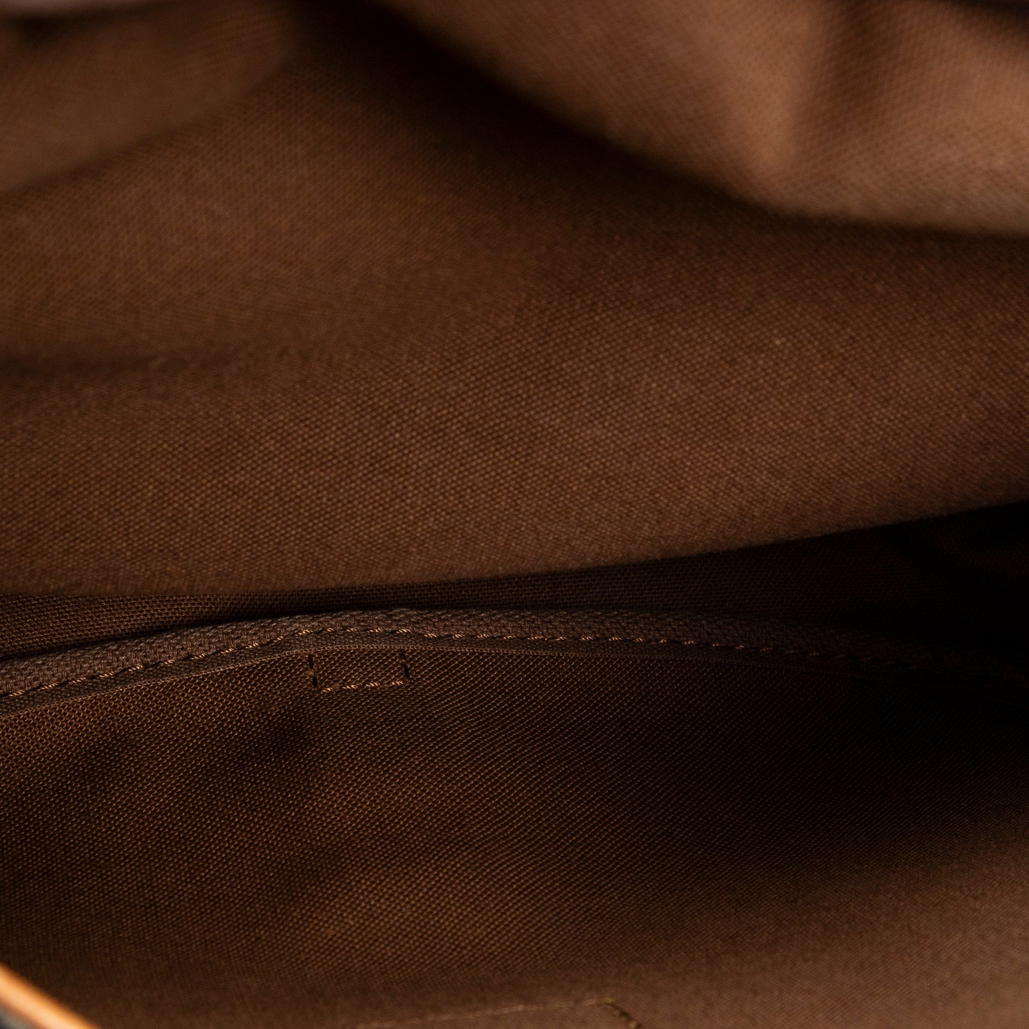 Shoulder Bag Saumur MM Brown Monogram Canvas