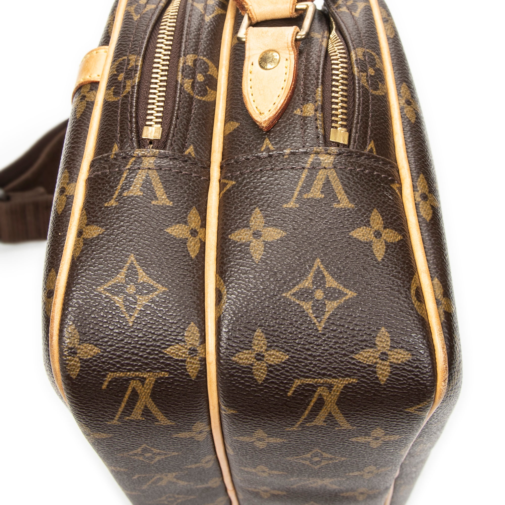 Shoulder Bag Reporter PM Brown Monogram Canvas