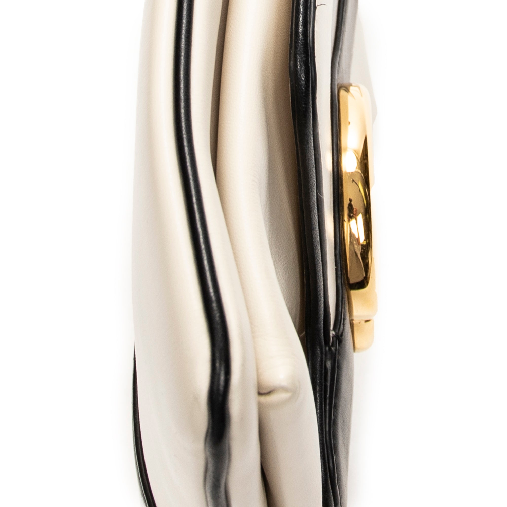 Shoulder Bag Medium Arli Crossbody Ivory Calfskin Leather