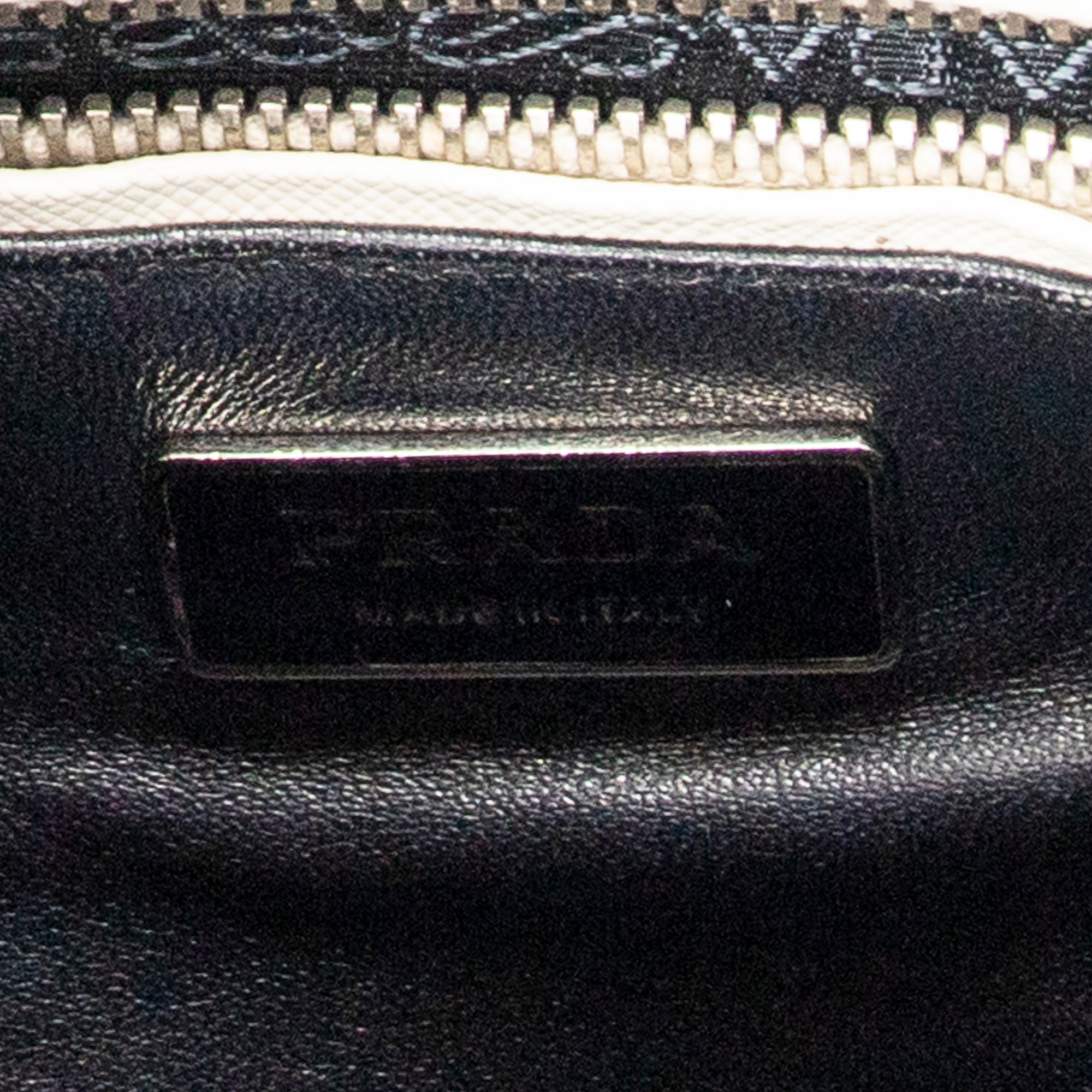 Shoulder Bag Small Striped Galleria Double Zip Tote Navy Saffiano Leather