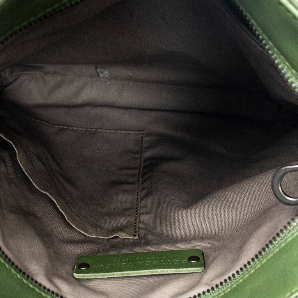 Shoulder Bag Flat Messenger Green Intrecciato Leather