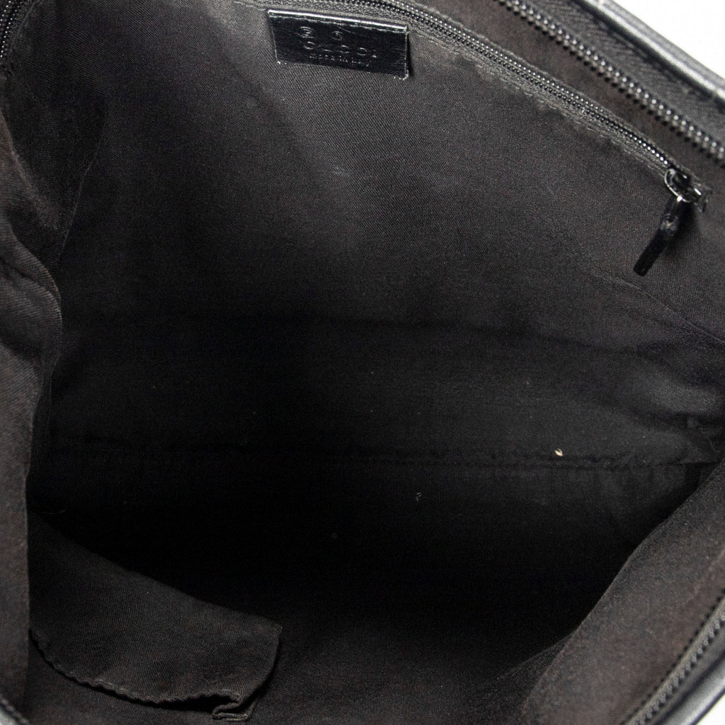 Bolso de hombro Abbey con anilla en D de piel repujada con Horsebit, negro