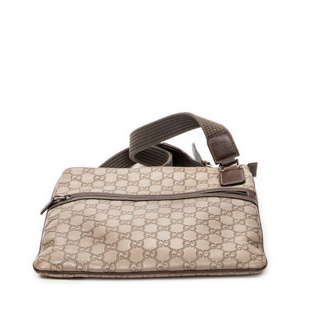 Bolso de Hombro Bolsillo Frontal Plano Bandolera Piel Guccissima Marrón Claro