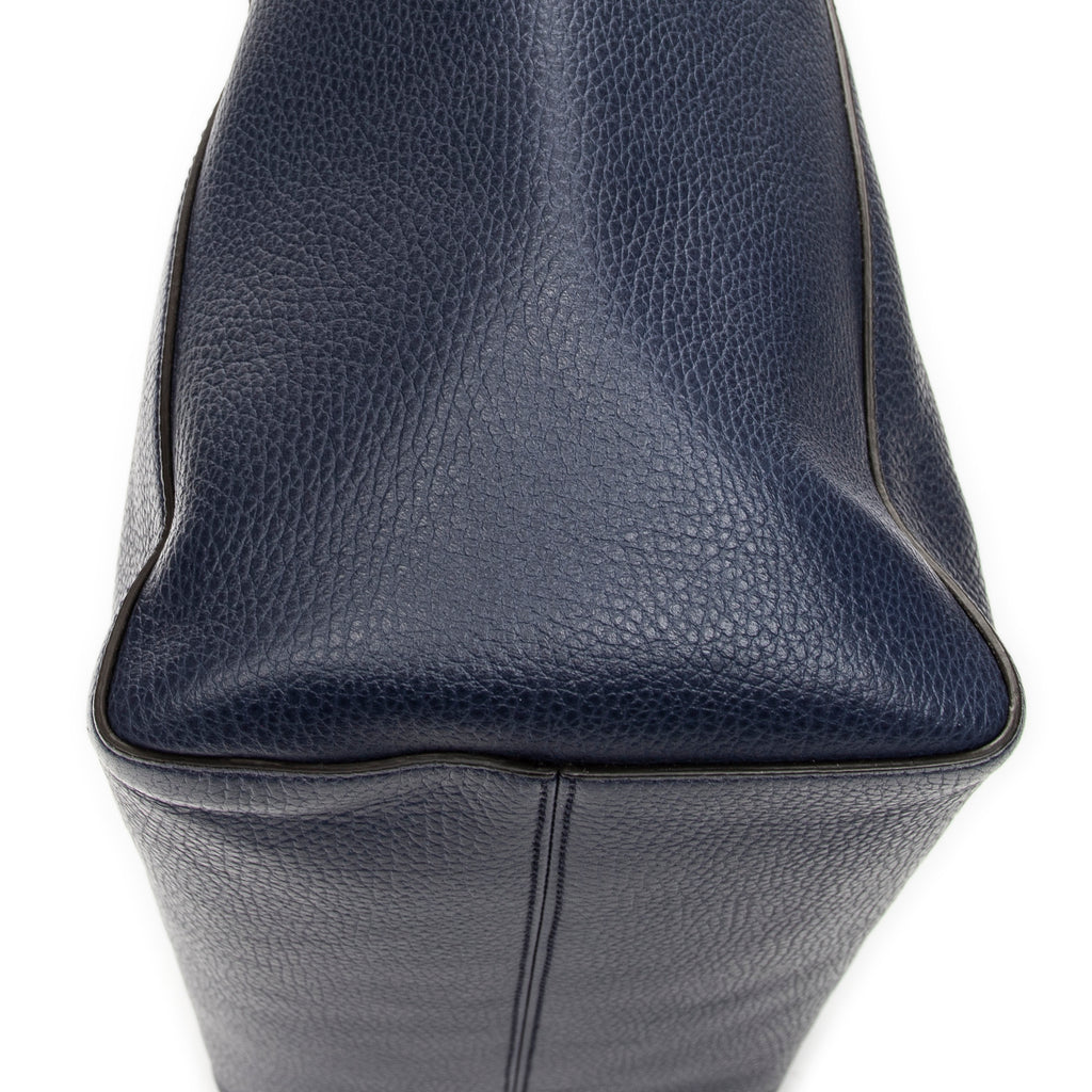 Shoulder Bag Medium Swing Tote Navy Grained Calfskin Leather