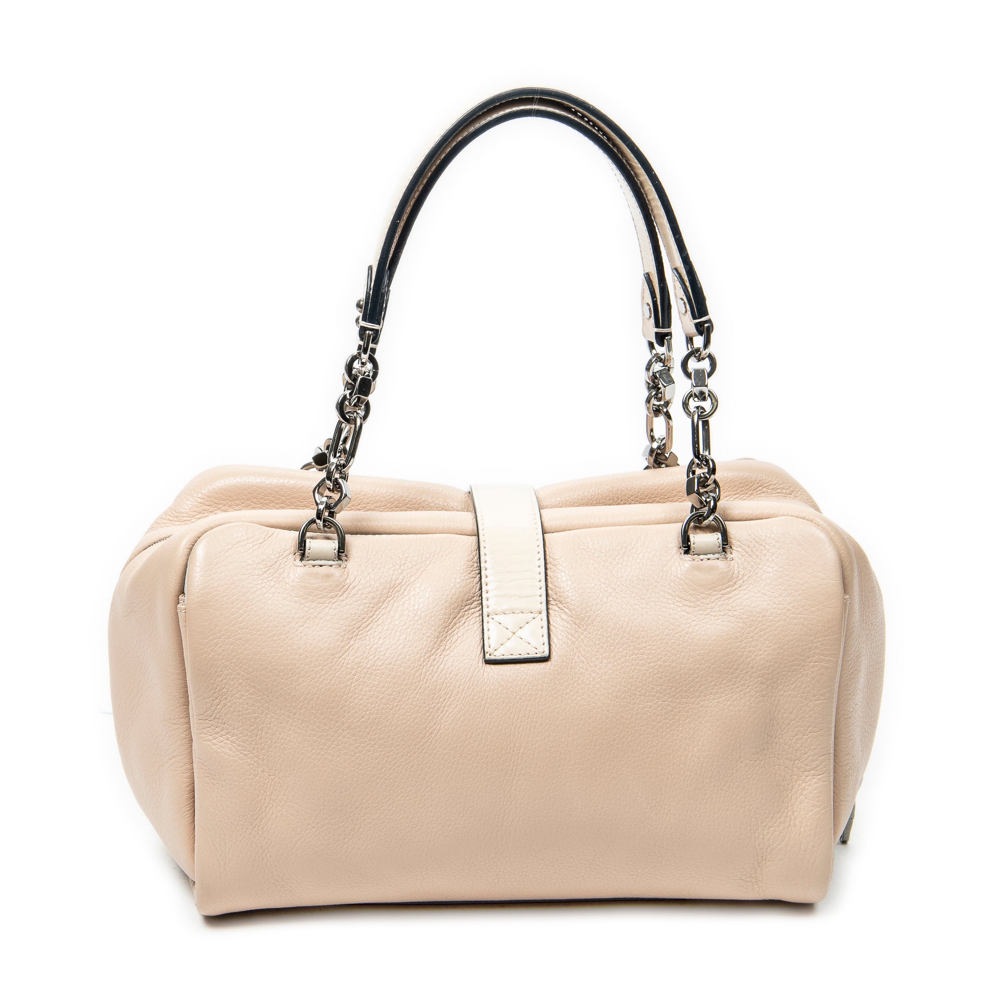 Shoulder Bag Lola 26 Light Pink Grained Calfskin Leather