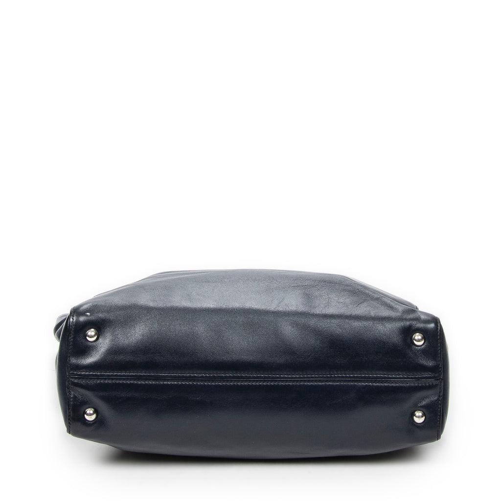 Shoulder Bag Shopping Tote Navy Vitello Soft Leather