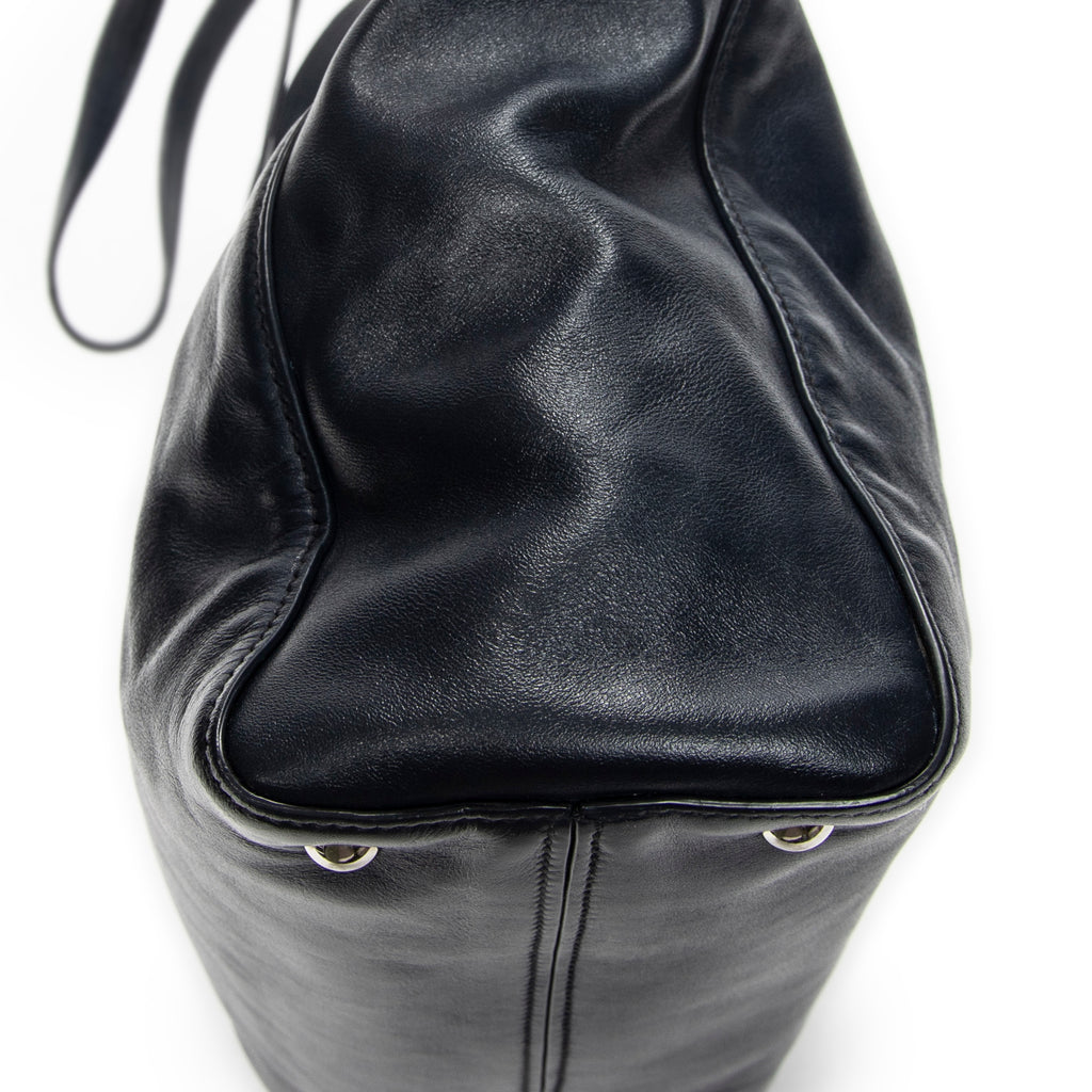Shoulder Bag Shopping Tote Navy Vitello Soft Leather