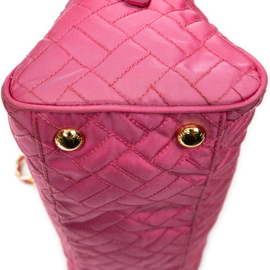 Shoulder Bag Chain Flap Pink Quilted Nylon Canvas