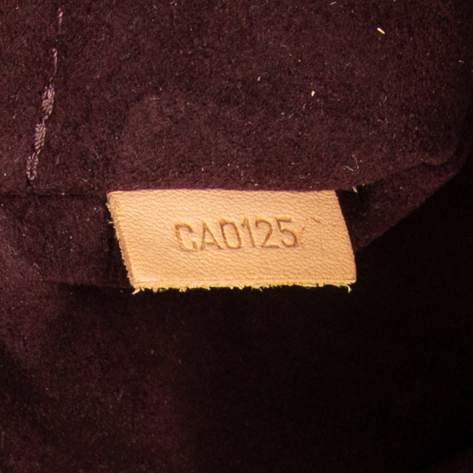 Shoulder Bag Montaigne MM Brown Monogram Canvas