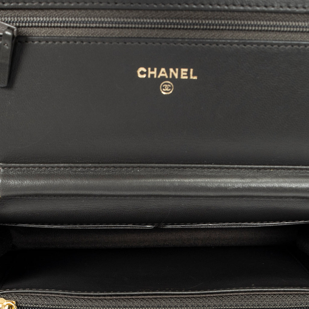 Shoulder Bag Classic Wallet on Chain Dark Grey Quilted Lambskin Leather