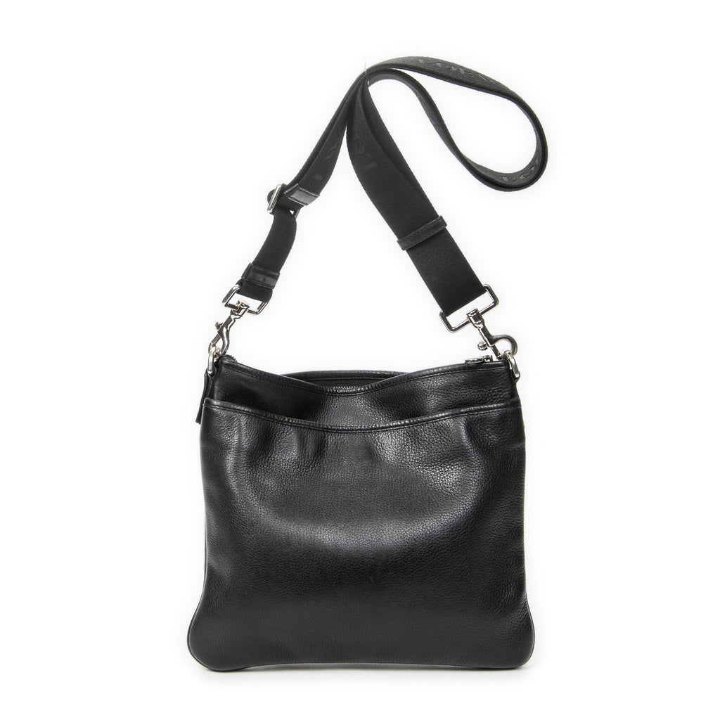 Shoulder Bag Anagram Front Pocket Messenger Black Grained Calfskin Leather