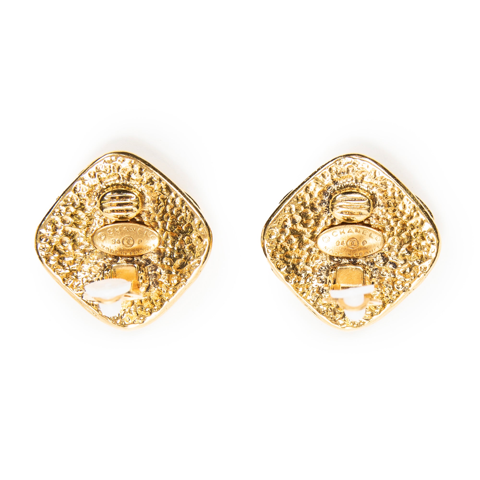 Earrings CC Diamond-shaped Clip On Earrings Gold Gold Plated