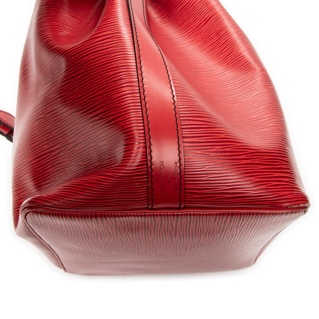 Shoulder Bag Noe Black Stitching PM Red Epi