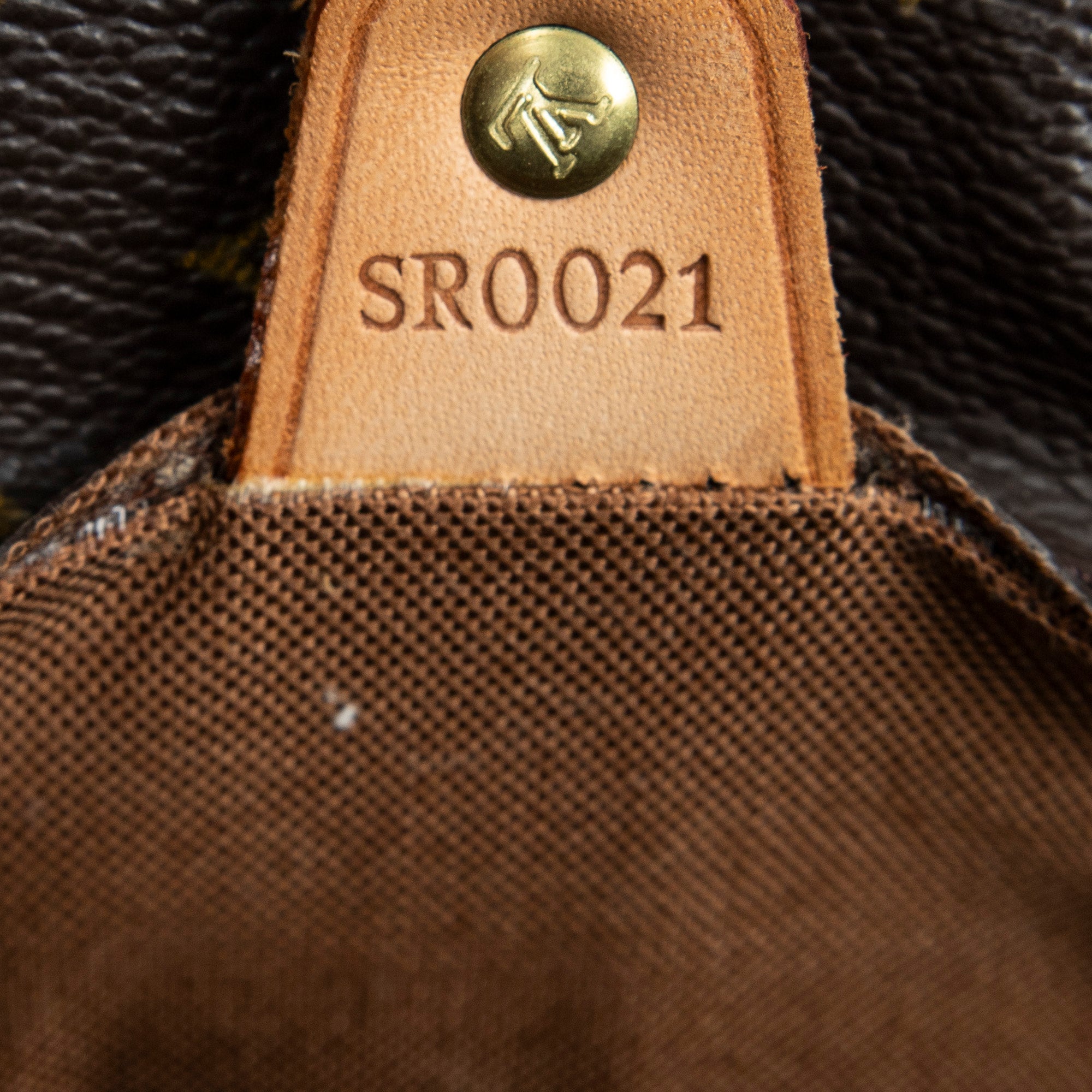 Shoulder Bag Vavin GM Brown Monogram Canvas