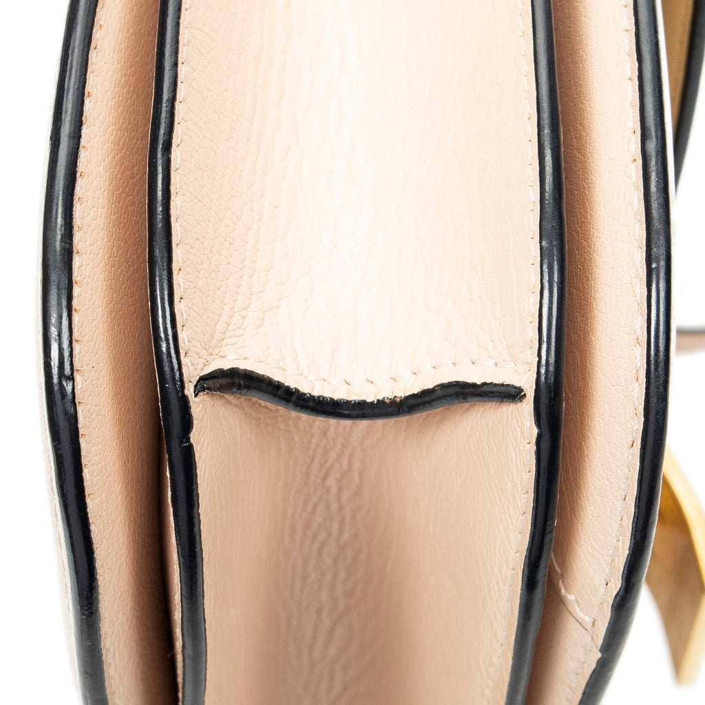 Shoulder Bag Medium Classic Box Crossbody Beige Goatskin Leather