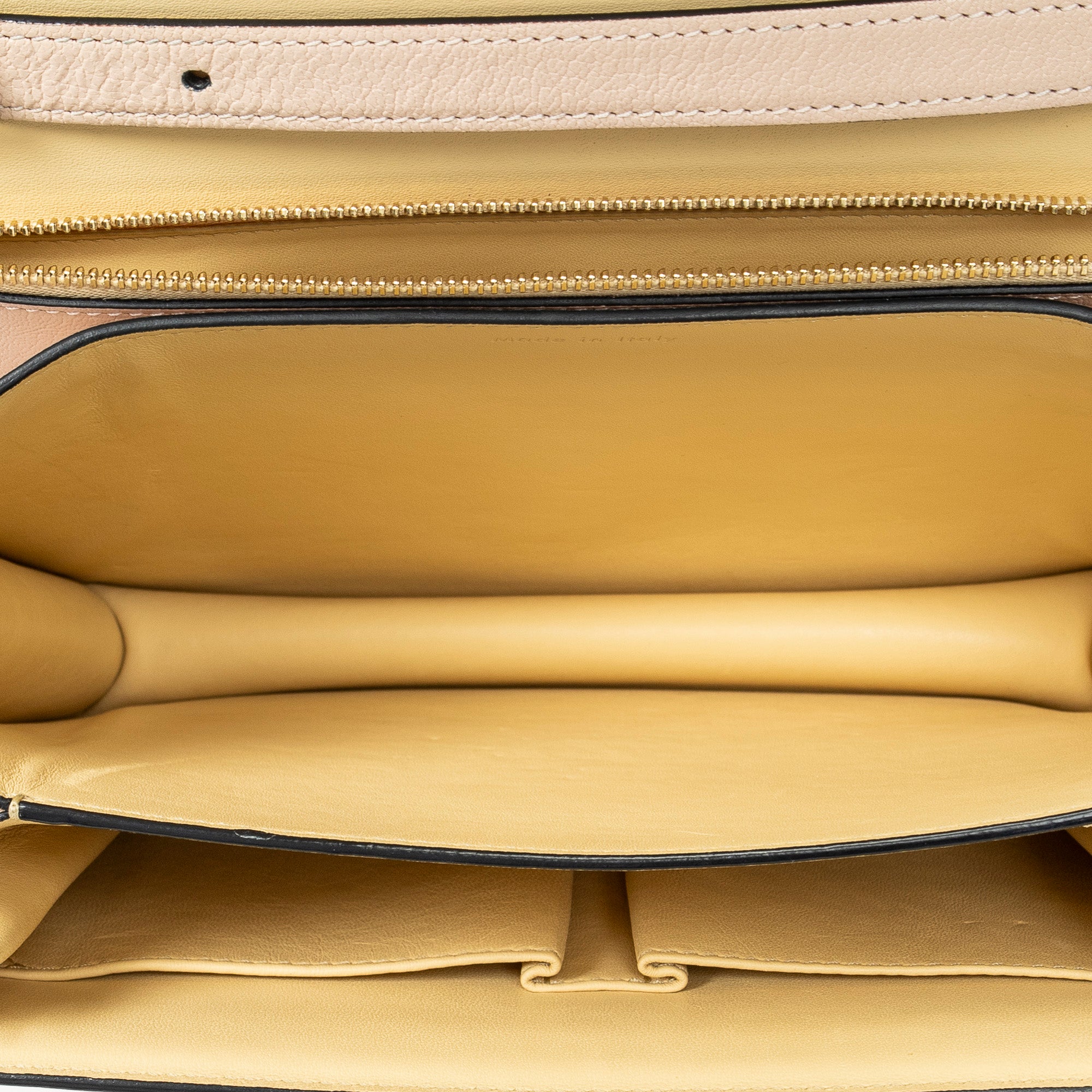 Shoulder Bag Medium Classic Box Crossbody Beige Goatskin Leather