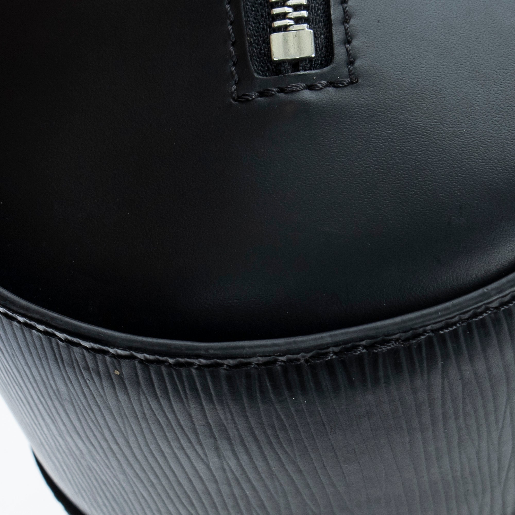 Shoulder Bag Soufflot Black Epi