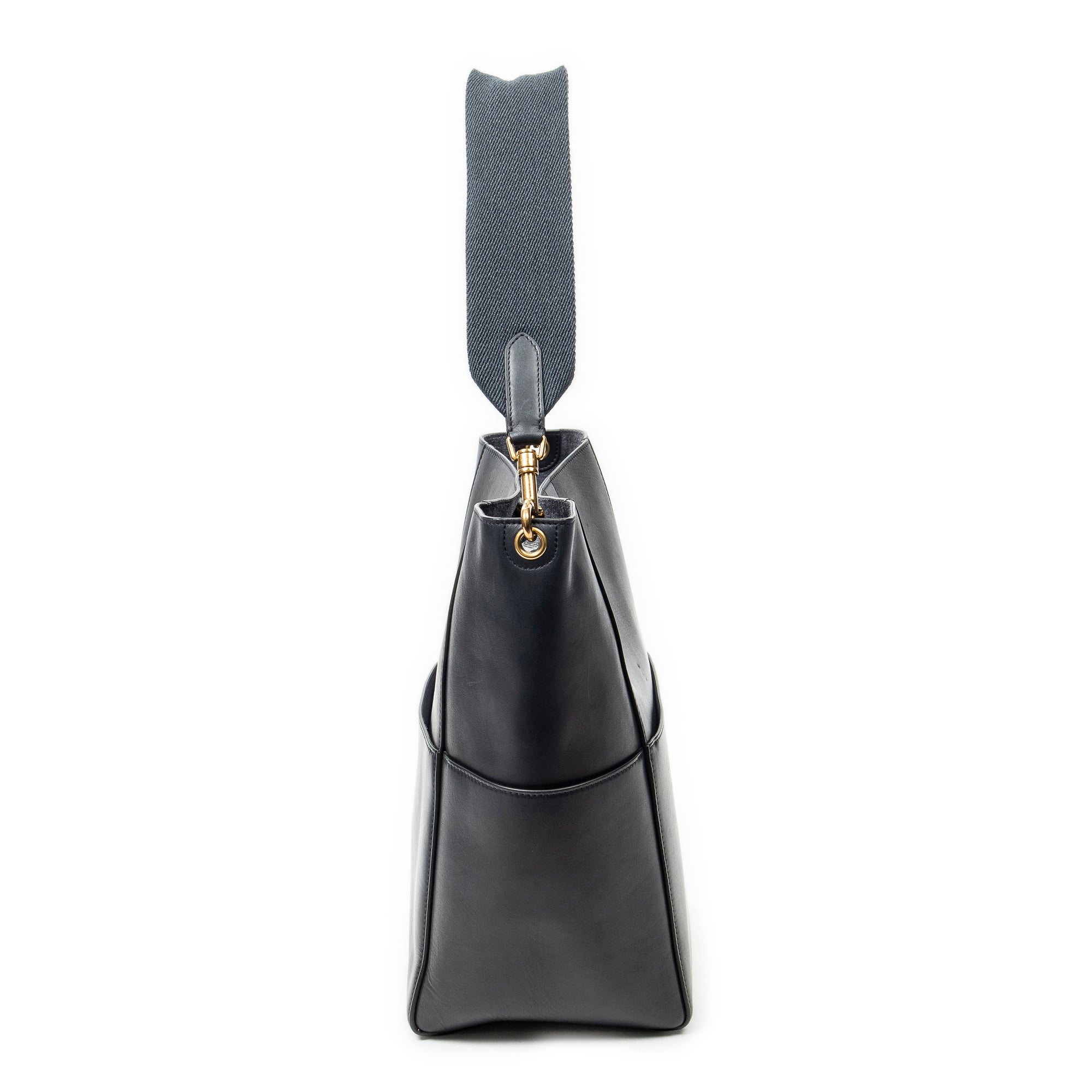 Shoulder Bag Medium Seau Sangle Navy Calfskin Leather