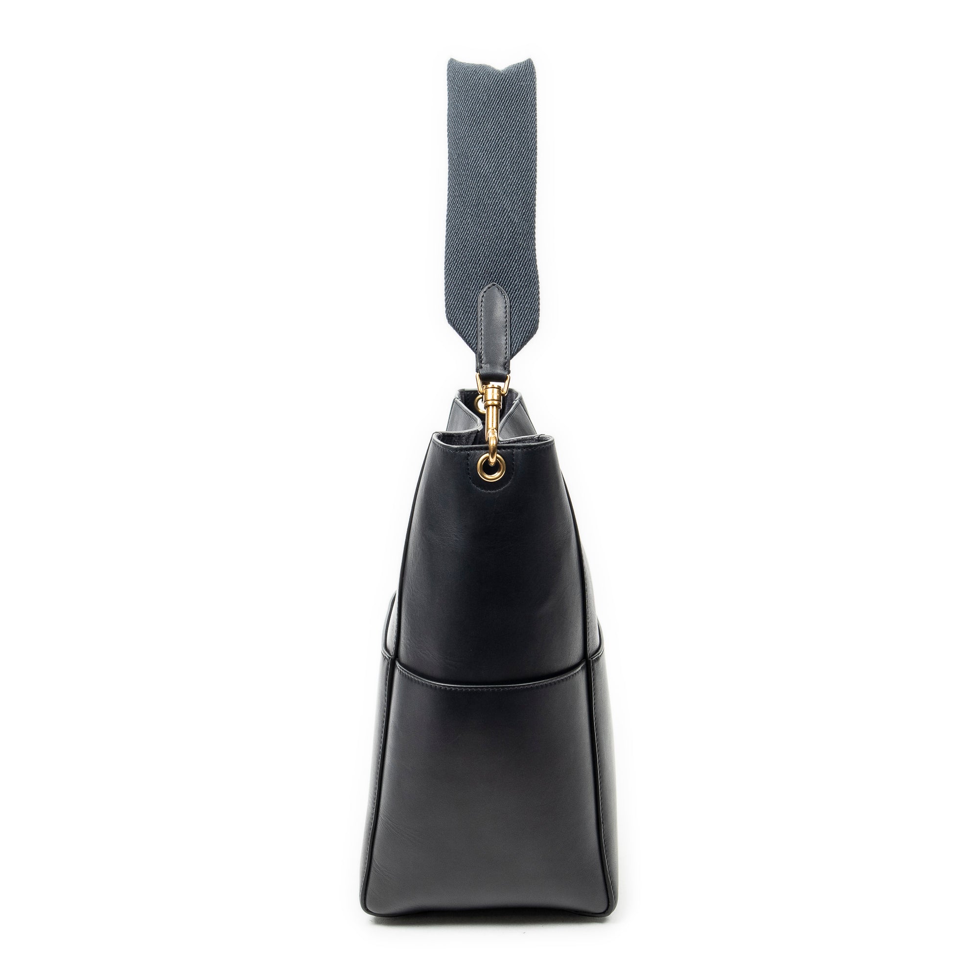 Shoulder Bag Medium Seau Sangle Navy Calfskin Leather