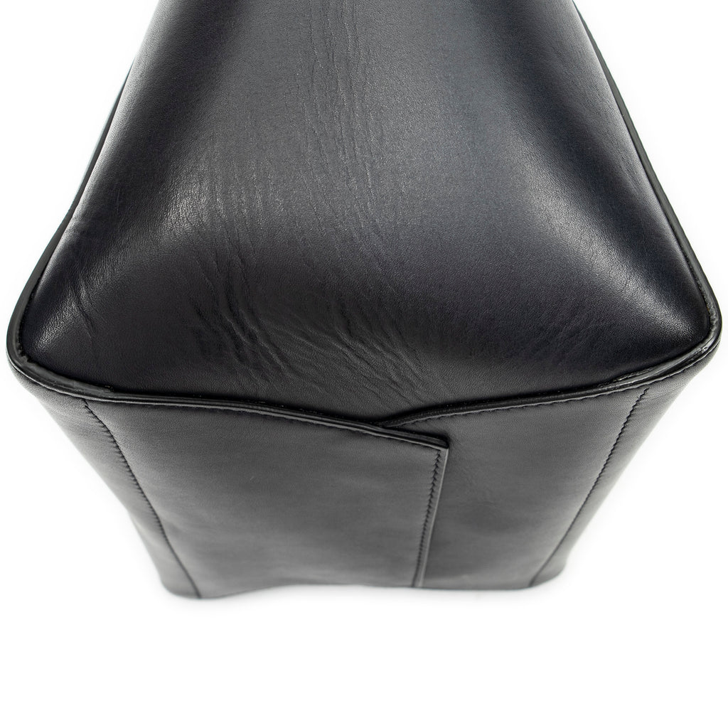 Shoulder Bag Medium Seau Sangle Navy Calfskin Leather