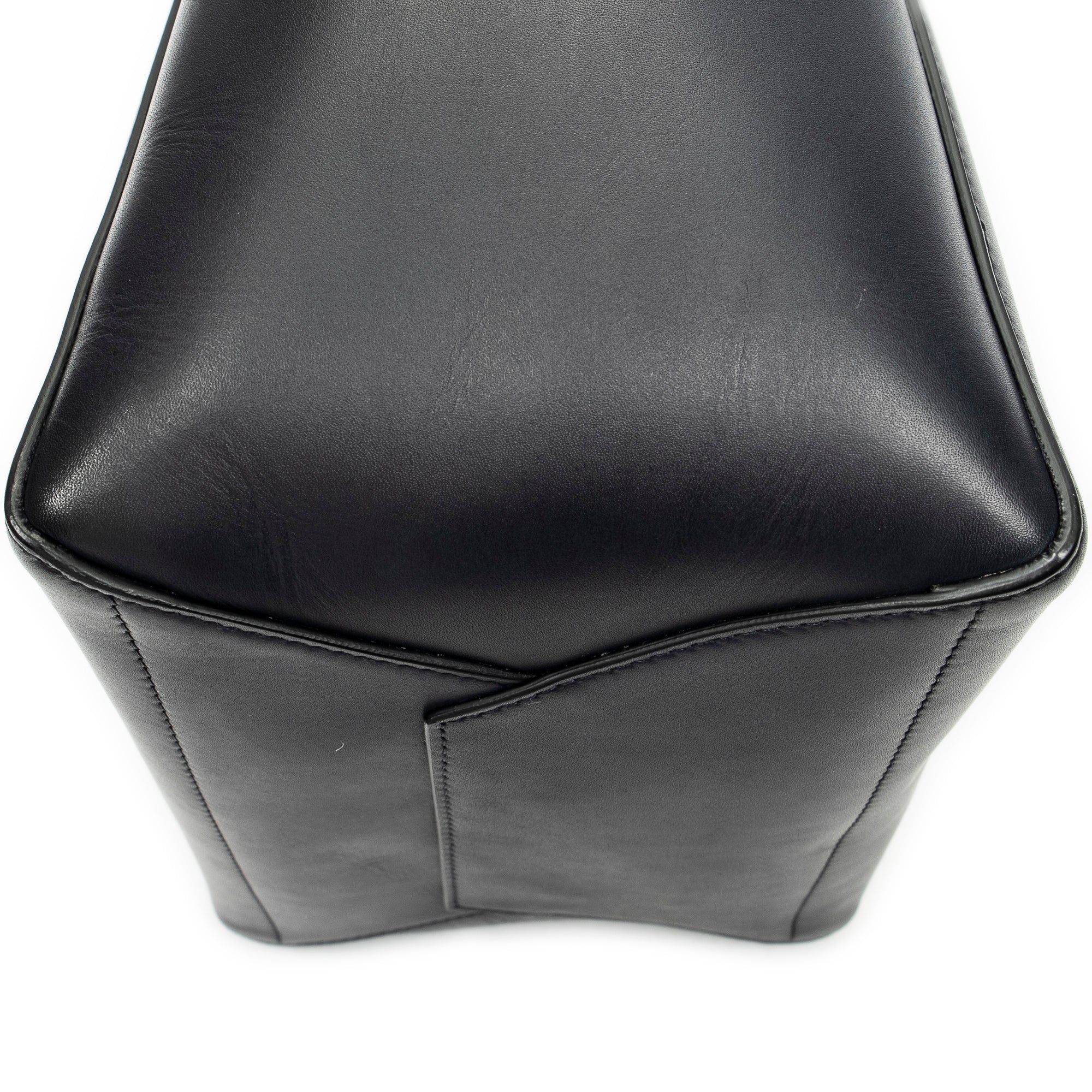 Shoulder Bag Medium Seau Sangle Navy Calfskin Leather