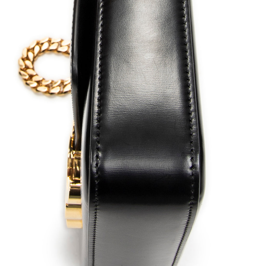 Shoulder Bag Claude Chain Black Smooth Calfskin Leather