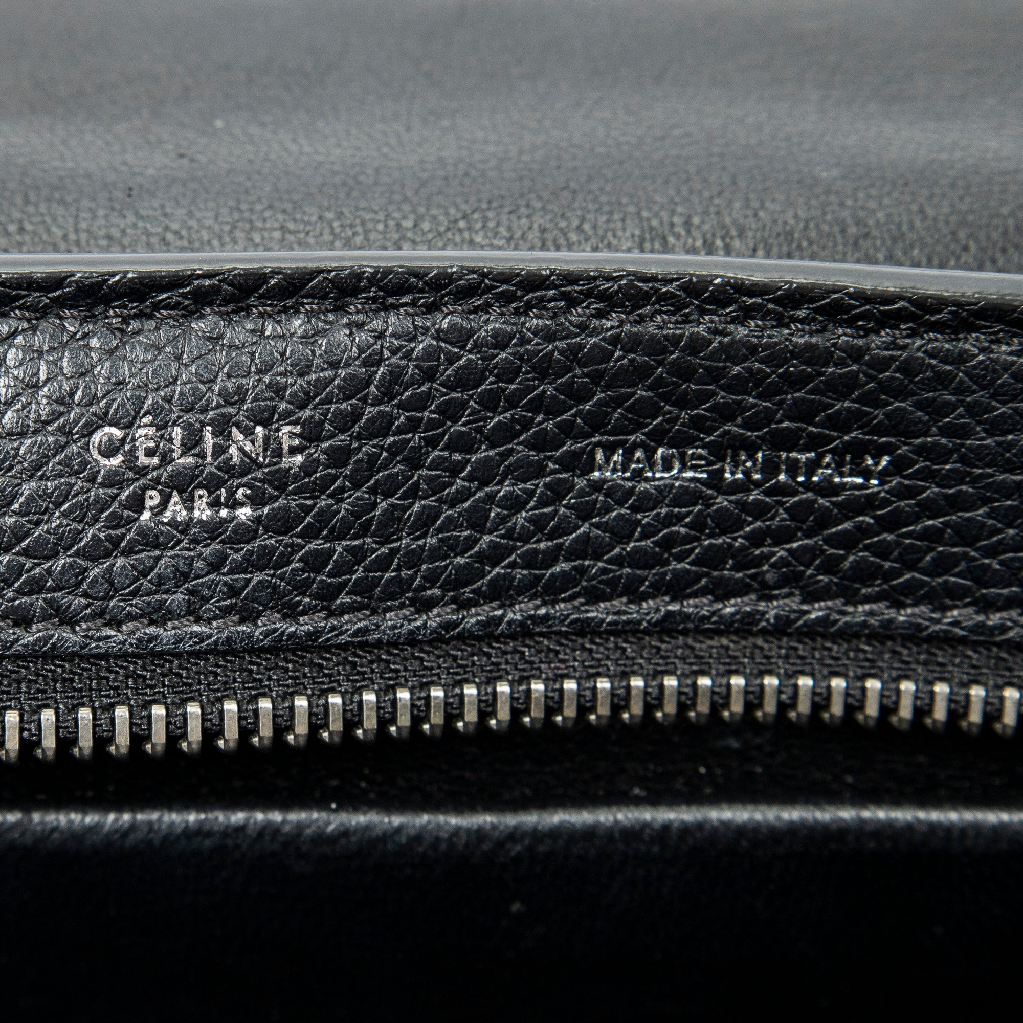 Shoulder Bag Small Trapeze Black Grained Calfskin Leather