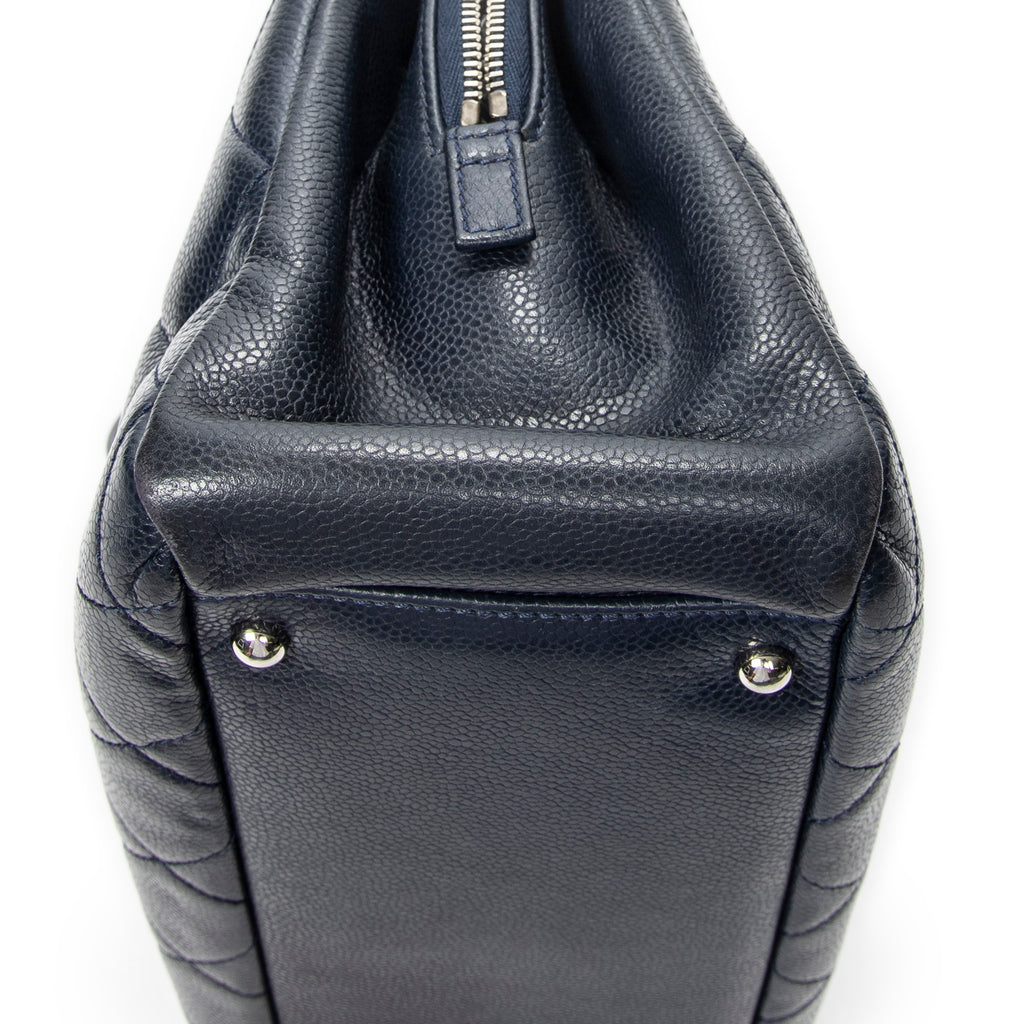 Shoulder Bag Timeless CC Soft Shopping Tote Navy Quilted Caviar Leather