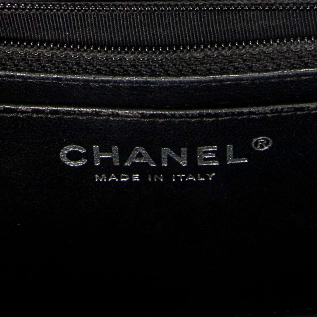 Shoulder Bag Mini Classic Square Flap Black Quilted Patent Leather
