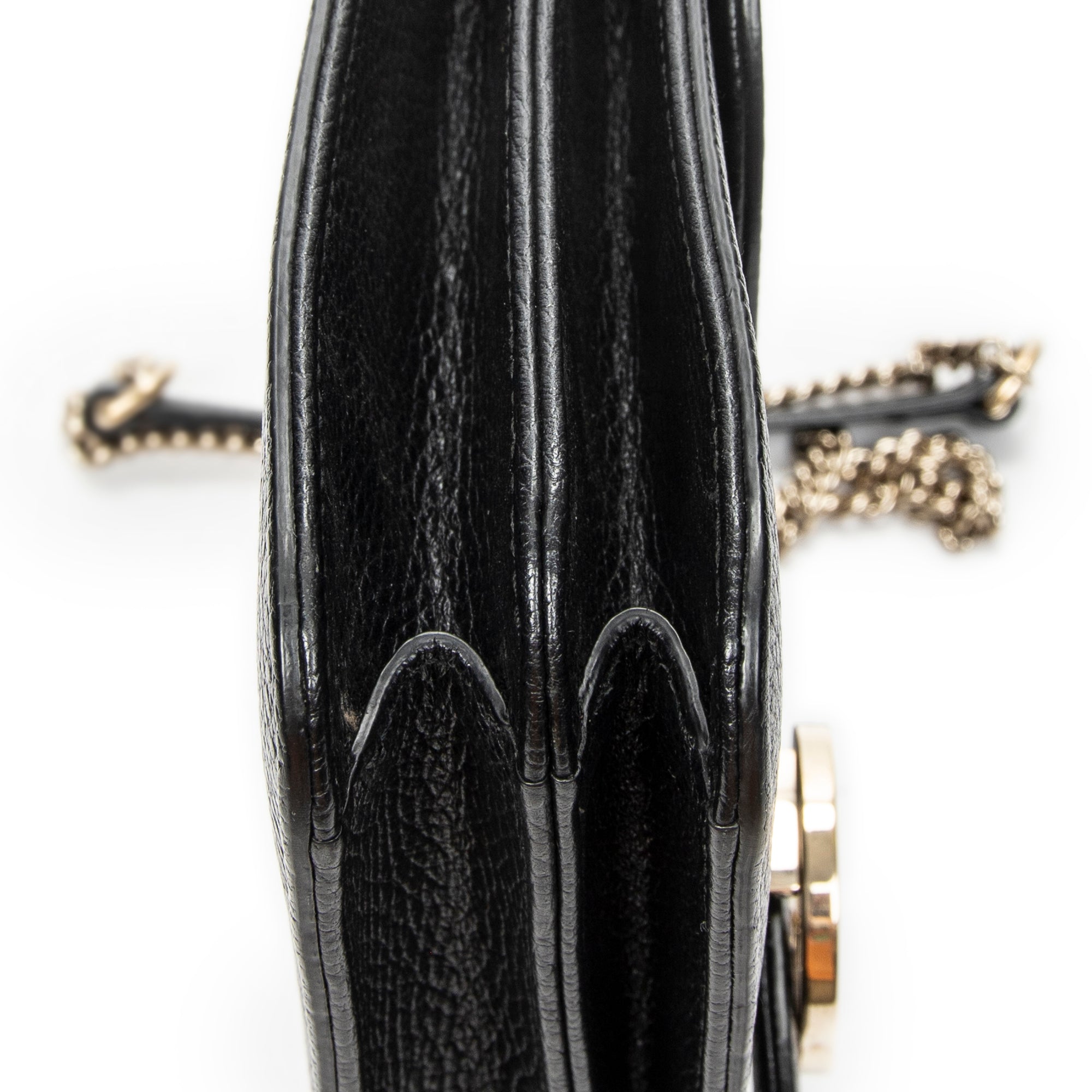 Shoulder Bag Medium Interlocking GG Chain Crossbody Black Grained Calfskin Leather