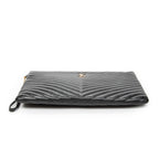 Clutch Cassandre Clutch Black Quilted Chevron Leather