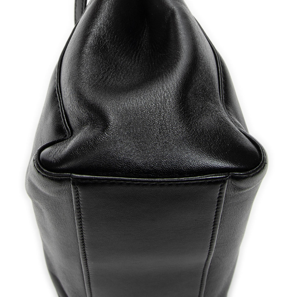 Shoulder Bag Mini Peekaboo Black Calfskin Leather