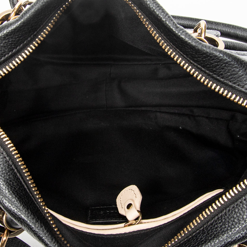 Shoulder Bag Medium Paraty Black Grained Calfskin Leather