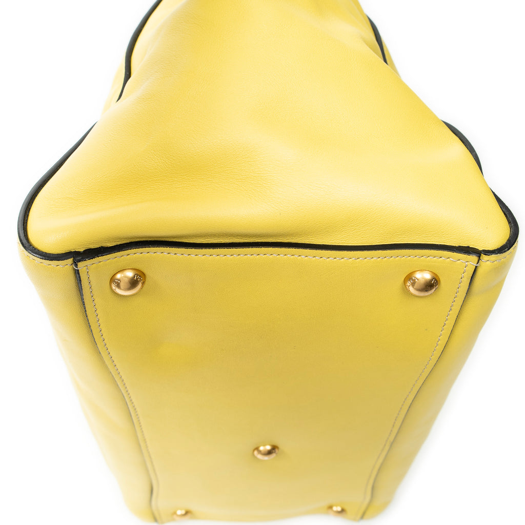 Shoulder Bag Twin Pocket Double Handle Tote Yellow Vitello Soft Leather