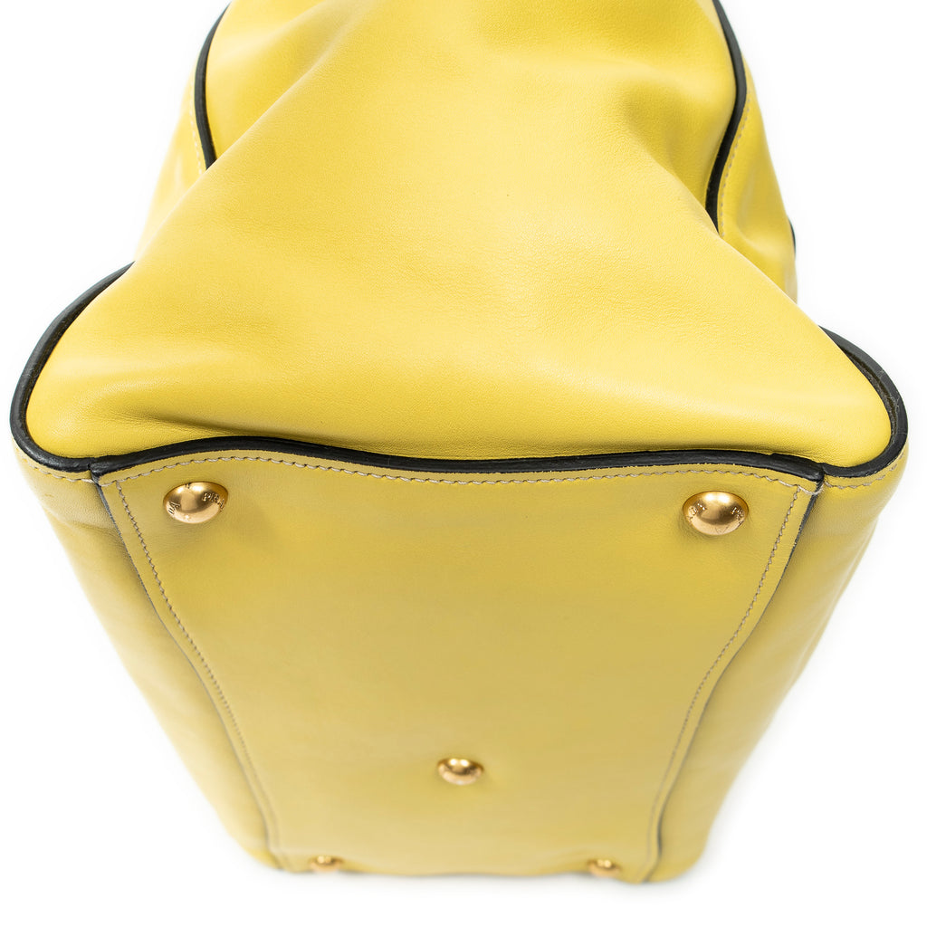 Shoulder Bag Twin Pocket Double Handle Tote Yellow Vitello Soft Leather