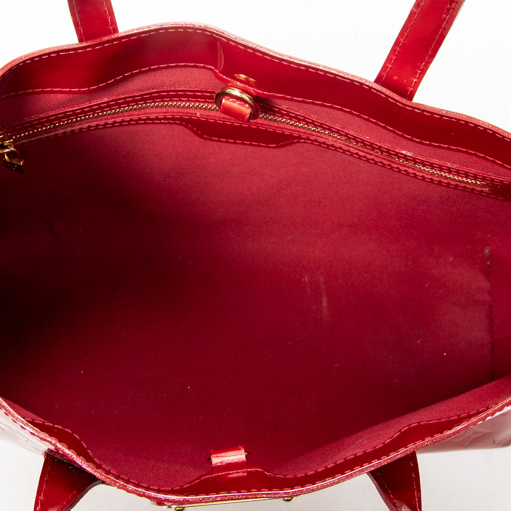 Handbag Wilshire PM Amarante Monogram Vernis