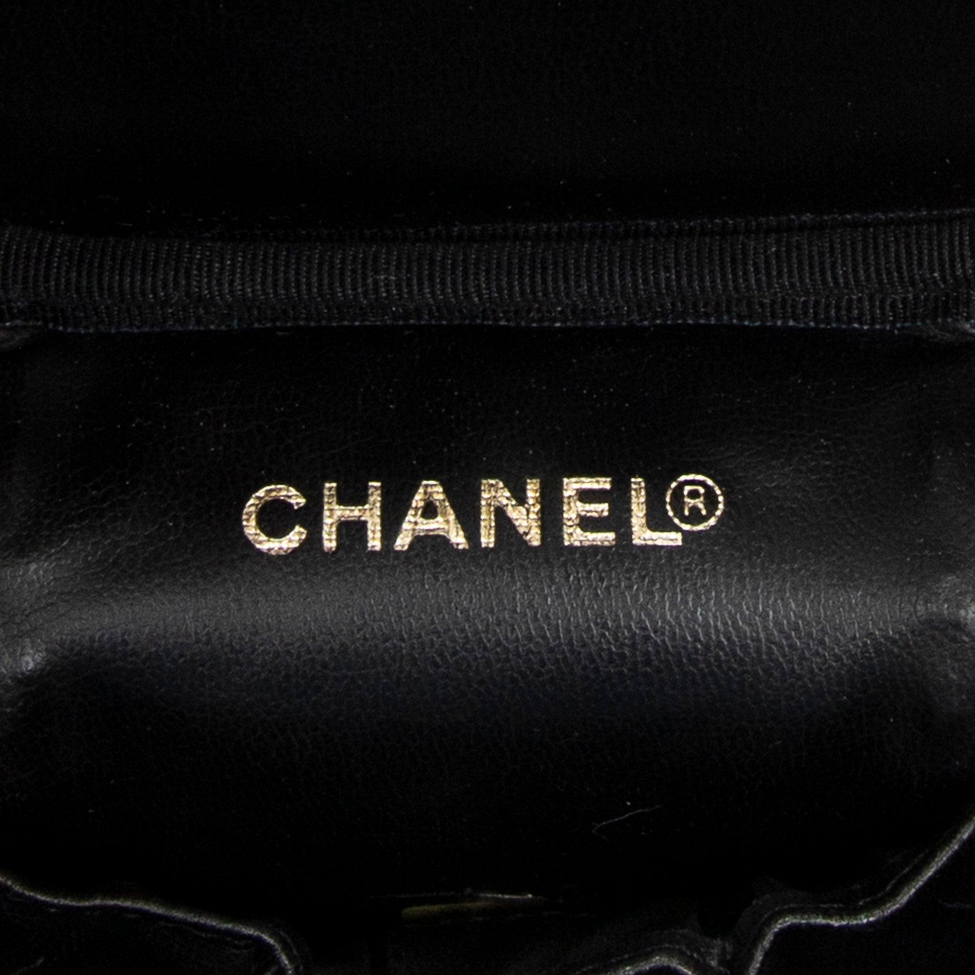 Handbag Timeless Tall Vanity Case Black Caviar Leather