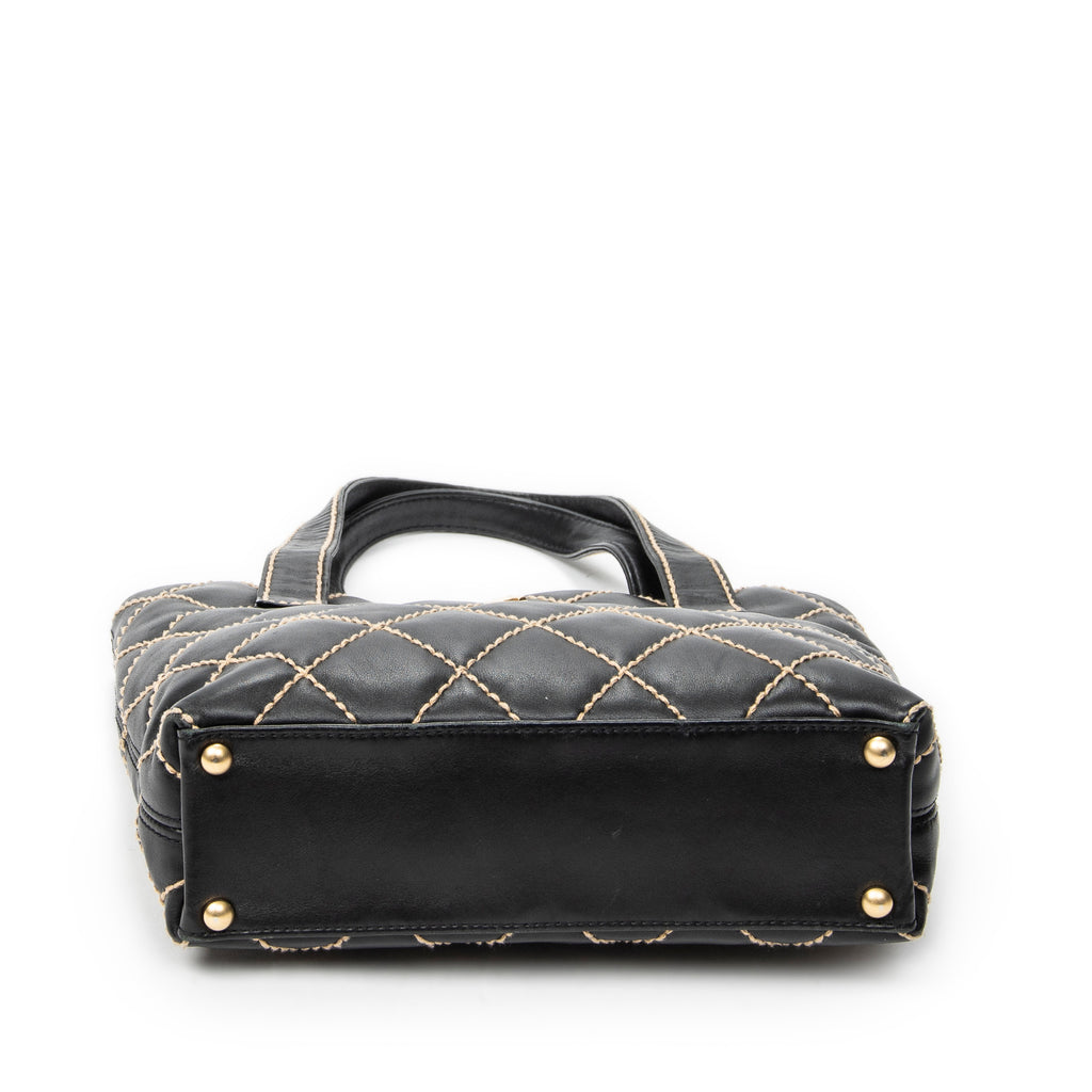 Shoulder Bag CC Wild Stitch Square Tote Black Wild Stitch Lambskin Leather