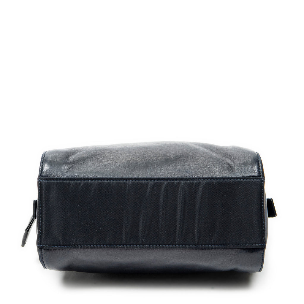 Shoulder Bag Small Chain Shoulder Bag Navy Lambskin Leather