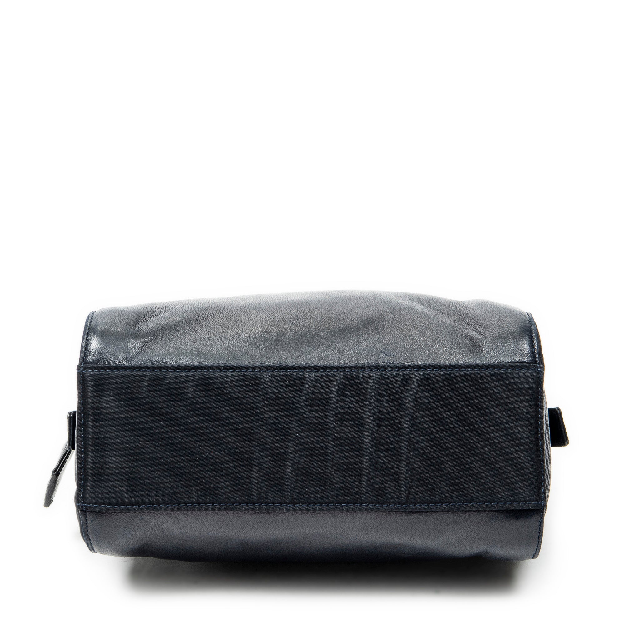 Shoulder Bag Small Chain Shoulder Bag Navy Lambskin Leather