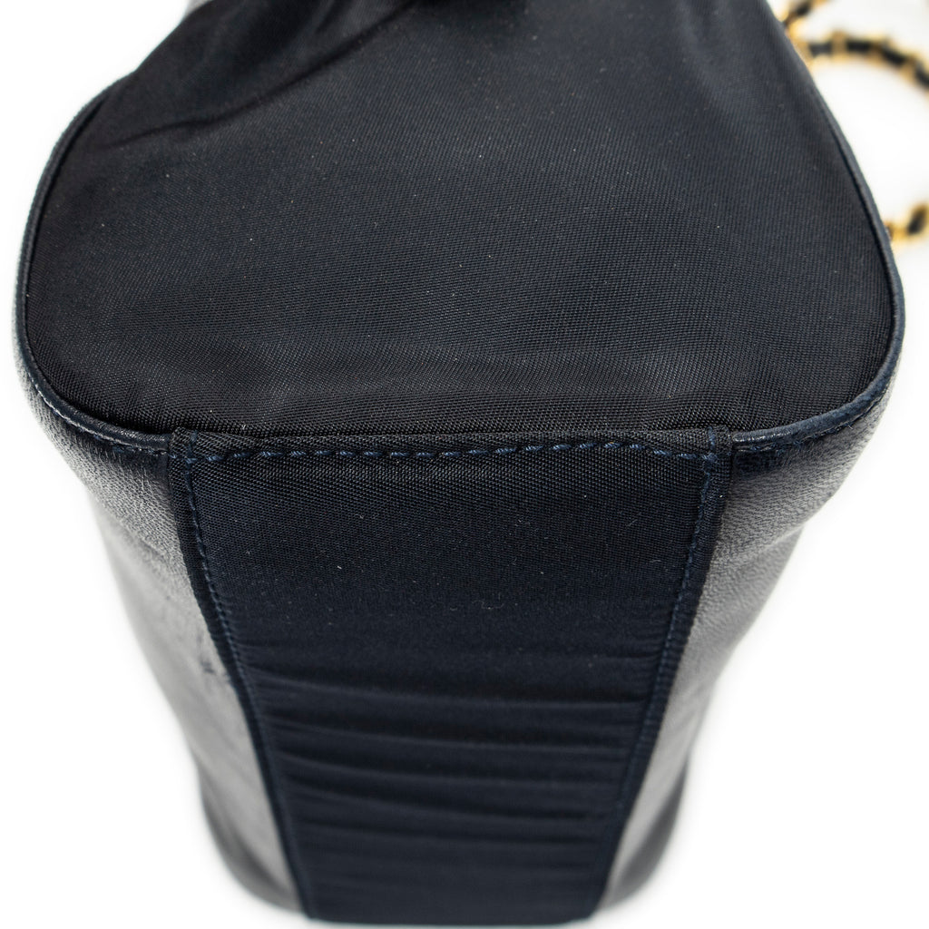 Shoulder Bag Small Chain Shoulder Bag Navy Lambskin Leather