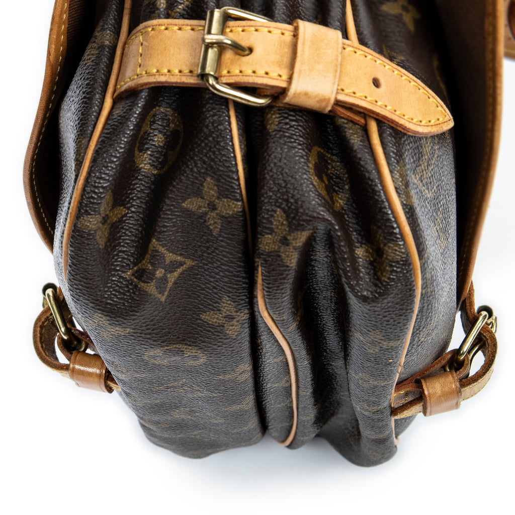 Shoulder Bag Saumur MM Brown Monogram Canvas