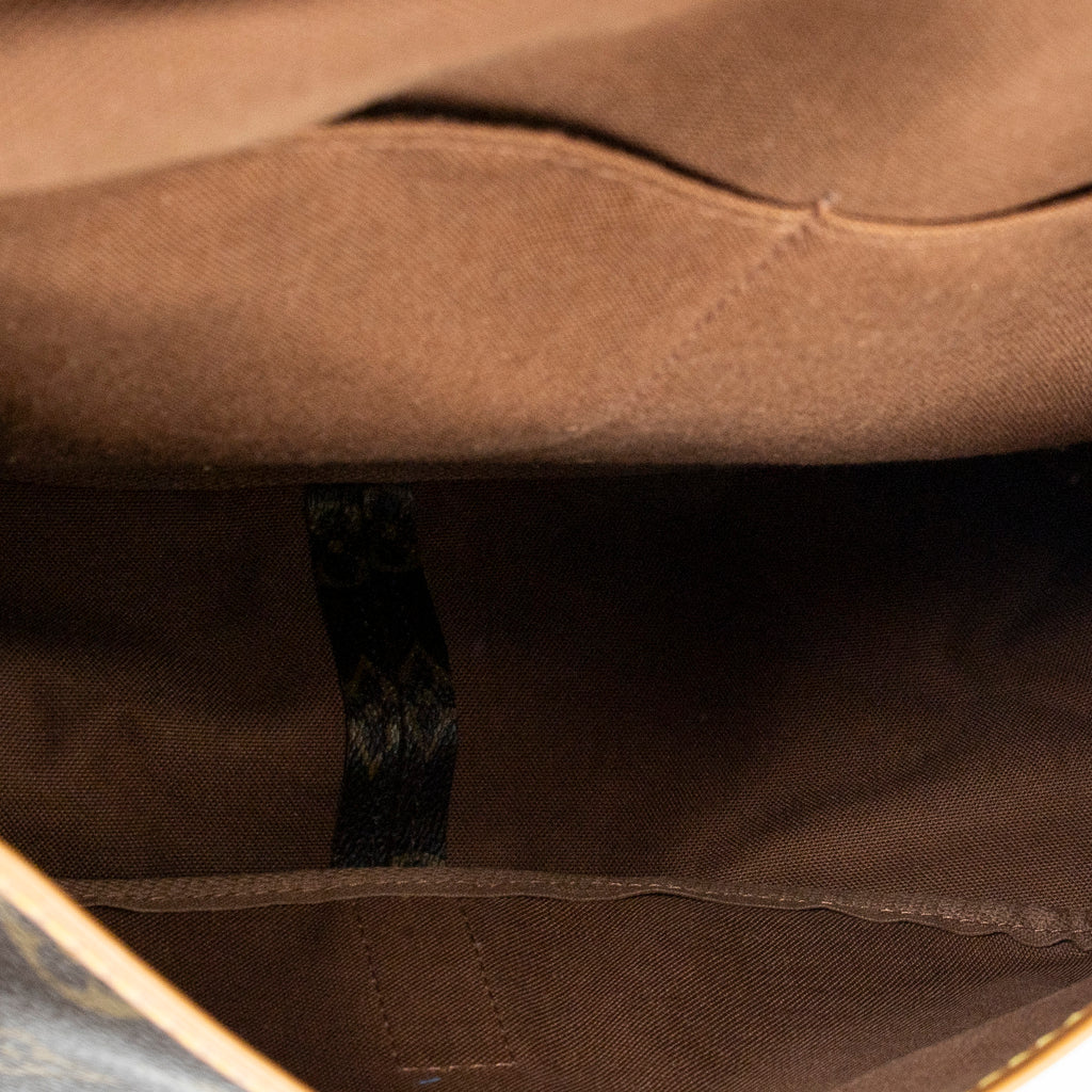 Sac bandoulière Saumur GM en toile Monogram marron