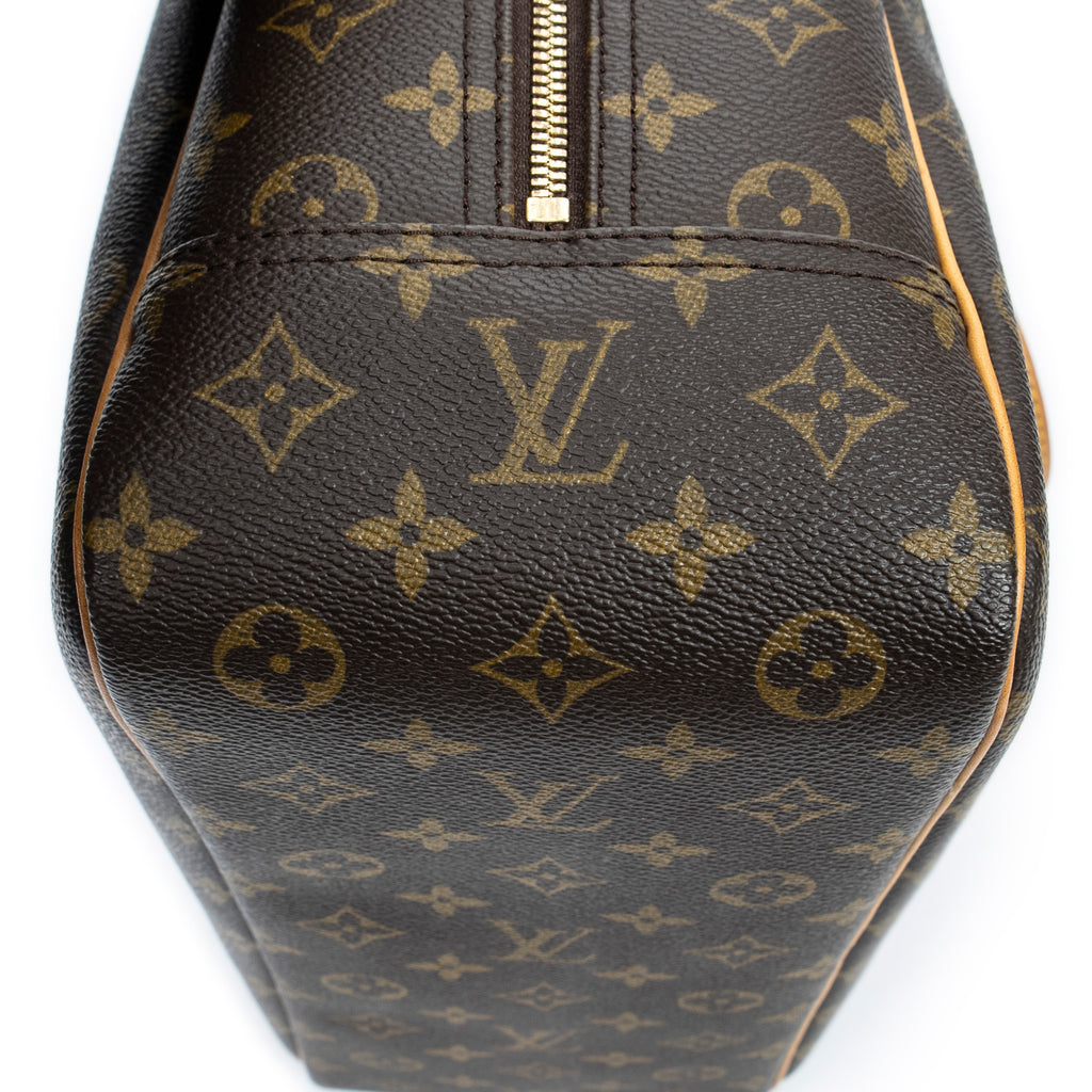 Handbag Deauville Brown Monogram Canvas