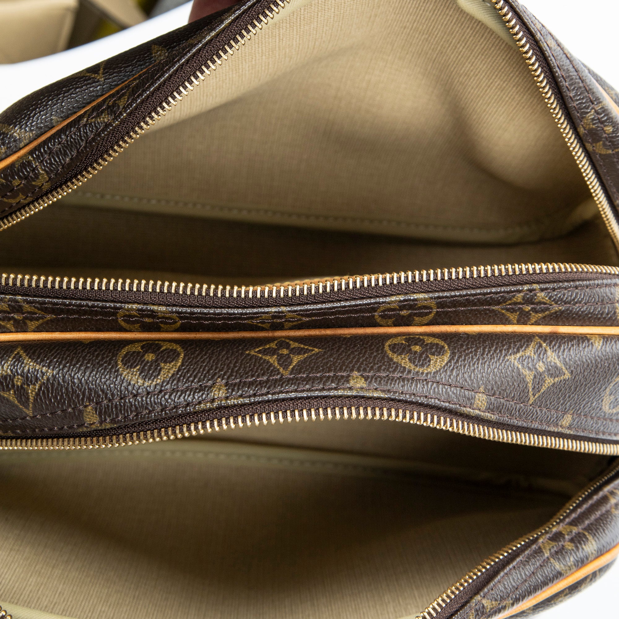 Shoulder Bag Reporter PM Brown Monogram Canvas