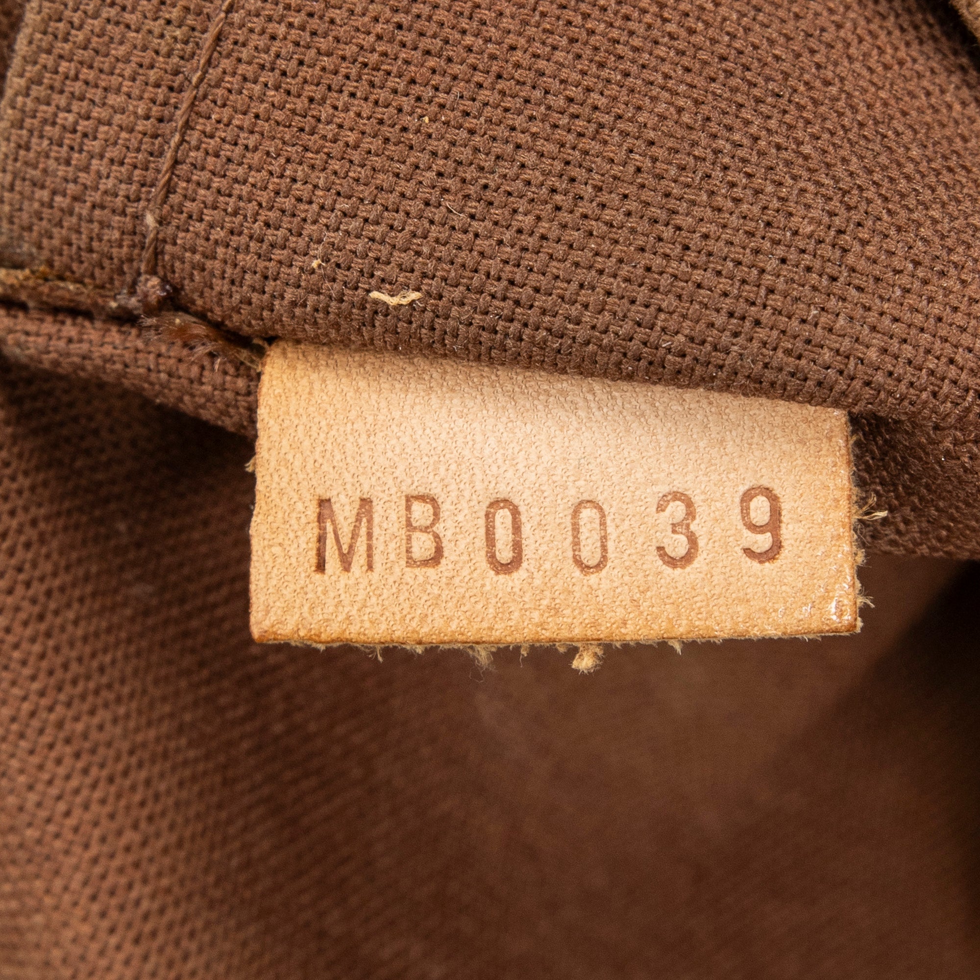 Shoulder Bag Tivoli GM Brown Monogram Canvas