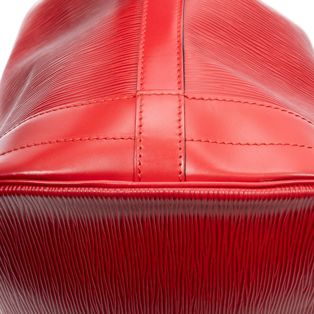 Sac Bandoulière Noé GM Cuir Épi Rouge